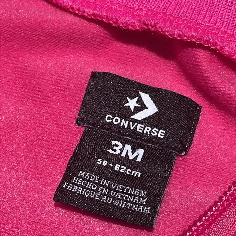 EUC- Converse Pink  One Piece/ Romper Outfit Size 3Months